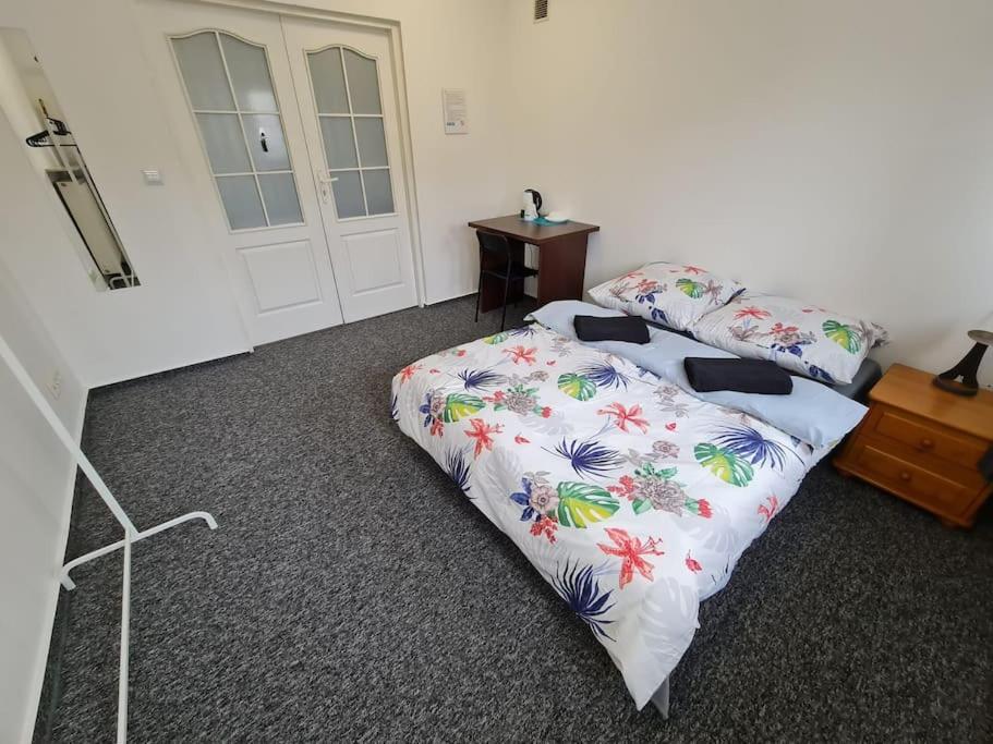 Fantastic Waw - Ns42 Room G Warschau Buitenkant foto